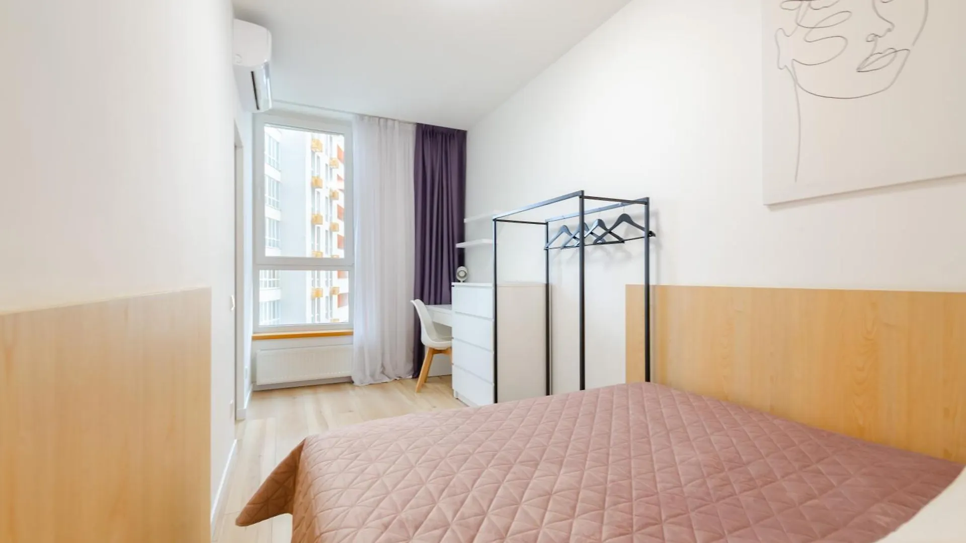 Petrovdom Apartments 78-170 In Rc Nivki Park, 67А Beresteiskyi Avenue Киев